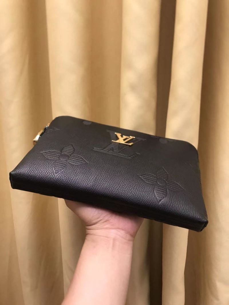 Louis Vuitton Clutch Bags